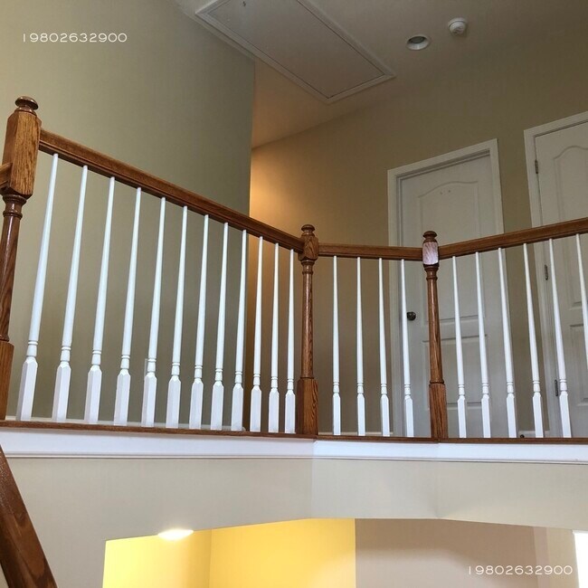 Building Photo - 8427 Fairlight Drive
