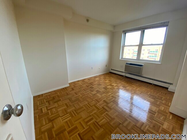Foto del edificio - 185 Freeman St