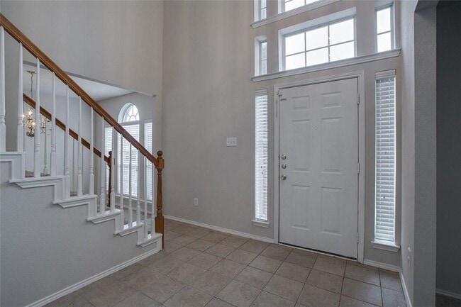 Building Photo - 7808 Silver Sage Dr