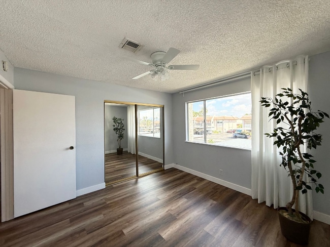 Building Photo - 1729 Jupiter Ct