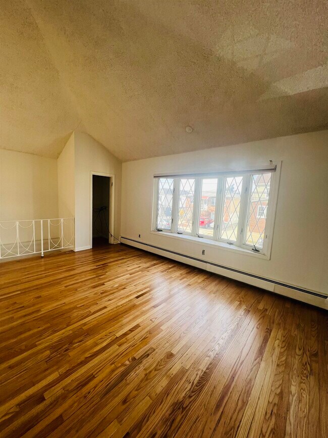 Foto del edificio - 720 8th St