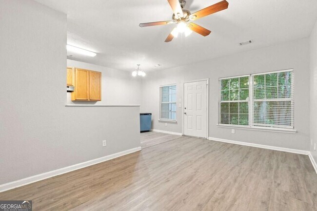 Foto del edificio - 7130 Brookview Way