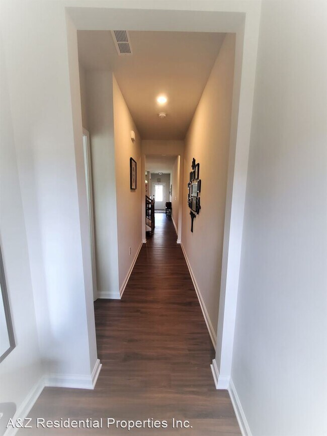 Building Photo - 3 br, 2.5 bath House - 5345 Orchid Bloom Dr.