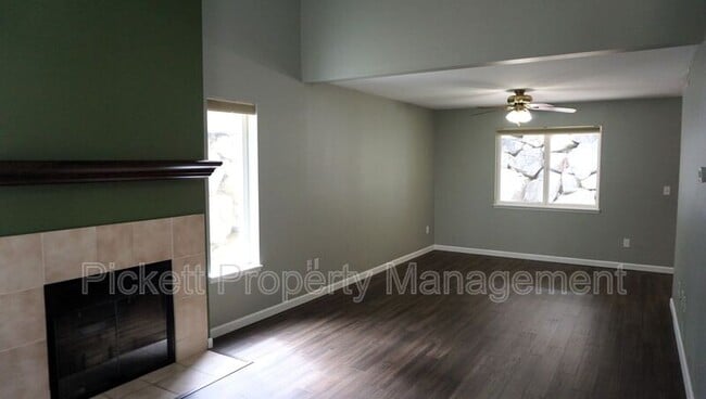Building Photo - 12949 Granite Ln NW