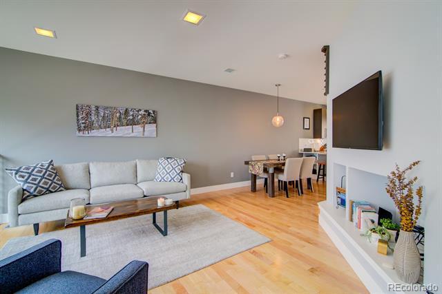 Building Photo - 4539 Tennyson St