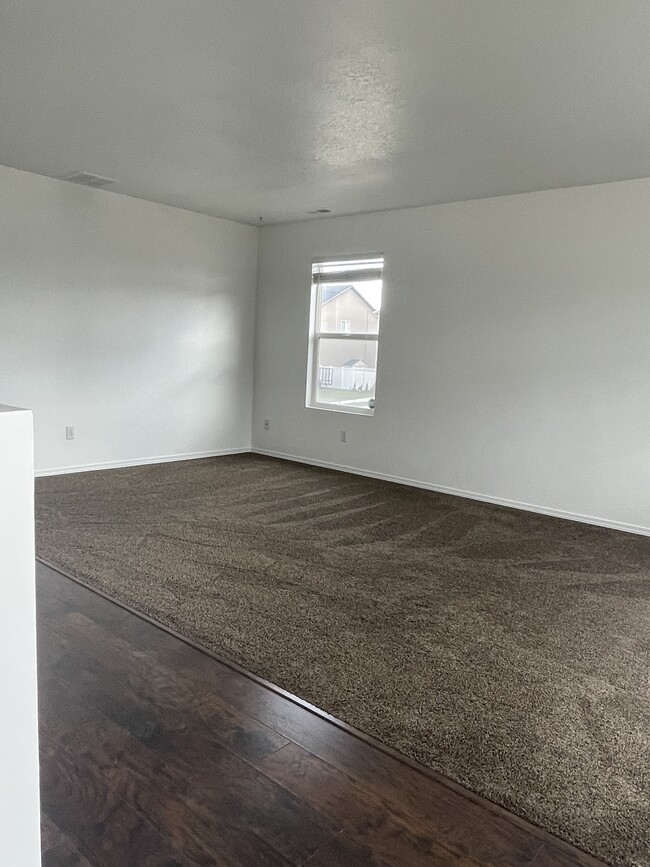 Front room - 6728 W Oak Vista Dr