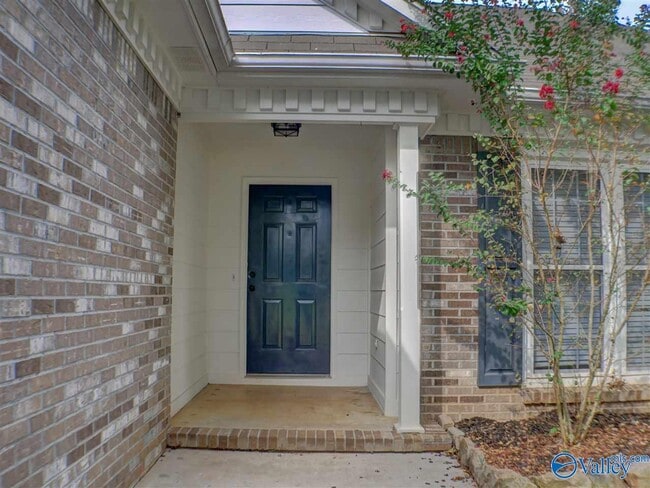 Building Photo - 109 Marysa Dr