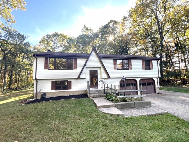 Foto del edificio - 215 Macktown Rd