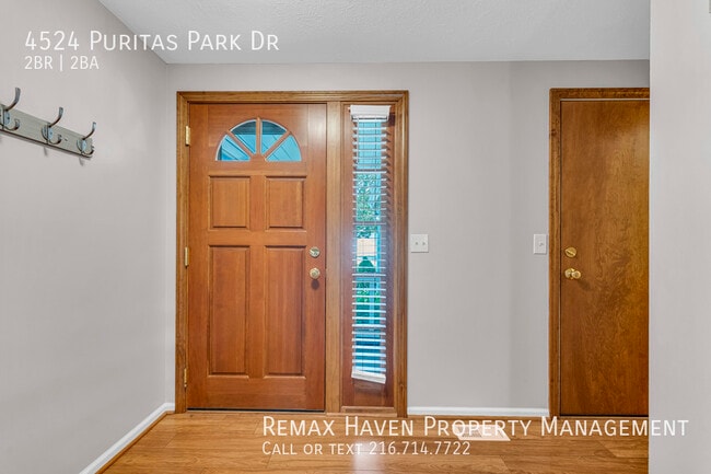 Building Photo - 4524 Puritas Park Dr