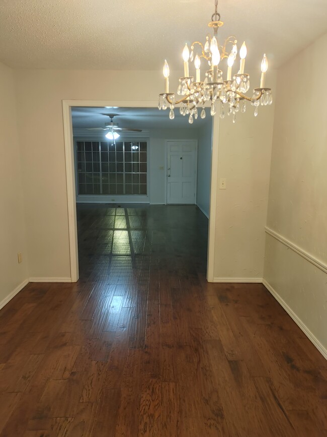 Dining room - 2308 Indian Dr