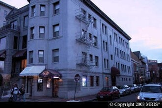 Building Photo - 1425 Hopkins St NW