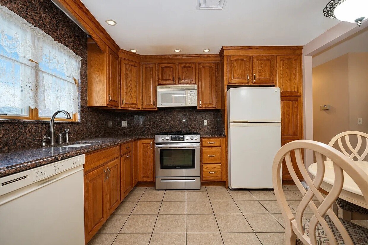 Foto del edificio - 2096 Somerset Pl SE