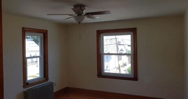 Foto del edificio - 20 Leslie St