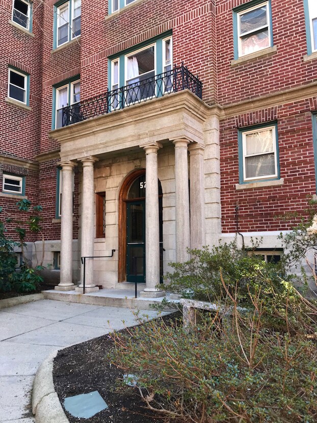 Primary Photo - 52 Garden St