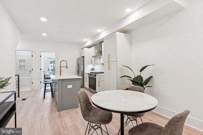 Foto del edificio - 2608 4th St NE