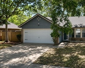 Building Photo - 8362 Rockridge Dr