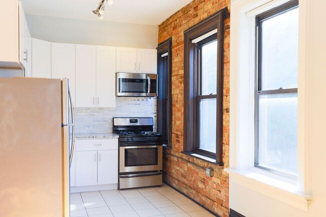 Photo - 2315 N Halsted St Apartment