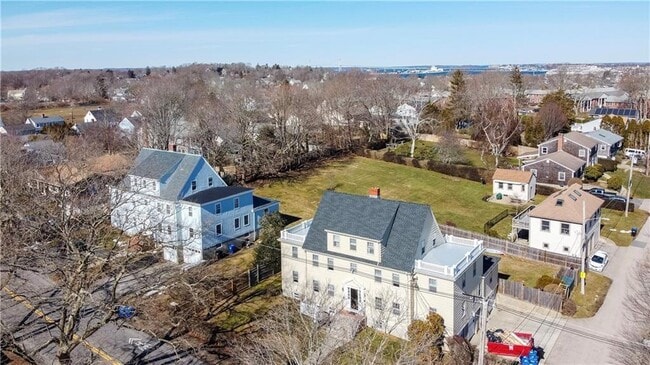 Foto del edificio - 118 Ruggles Ave