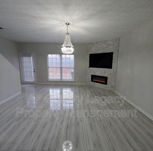 Foto del edificio - 2537 Emma Way NW