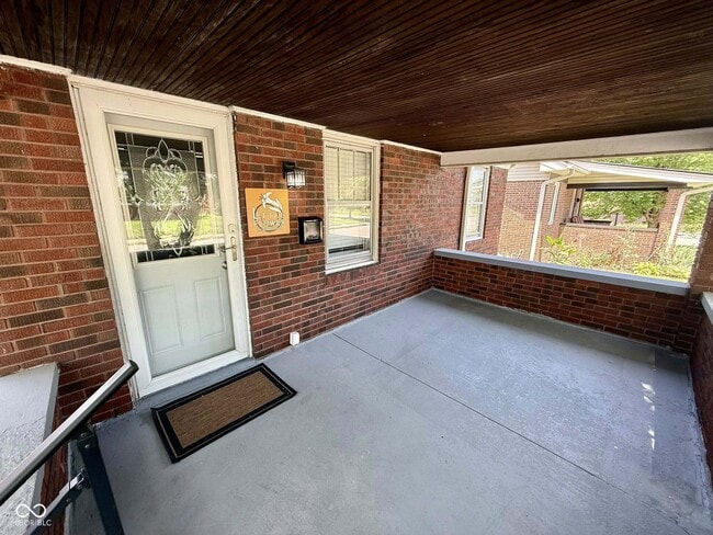 Building Photo - 1132 Shannon Ave