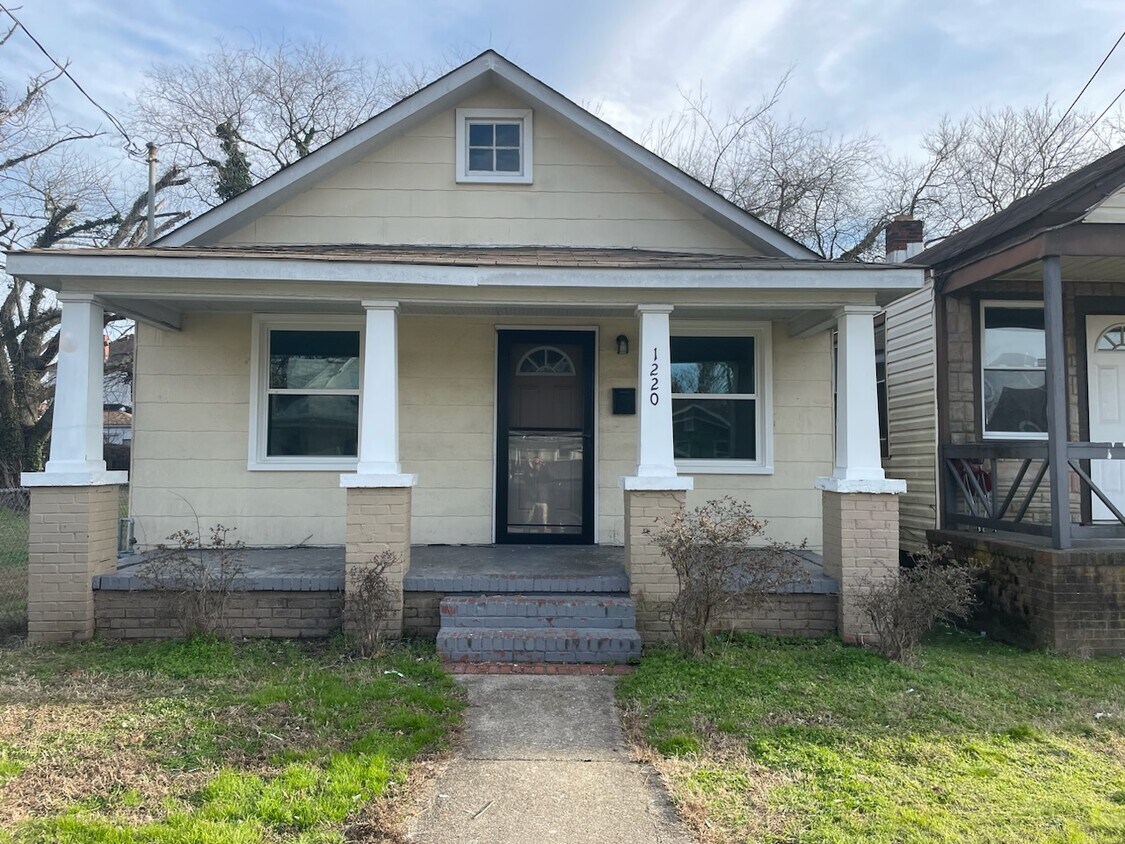 Foto principal - 1220 32nd St