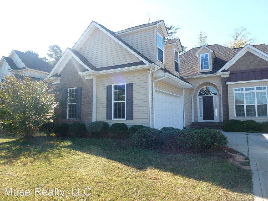 Primary Photo - 4 br, 2.5 bath House - 1607 Essex Hall Drive