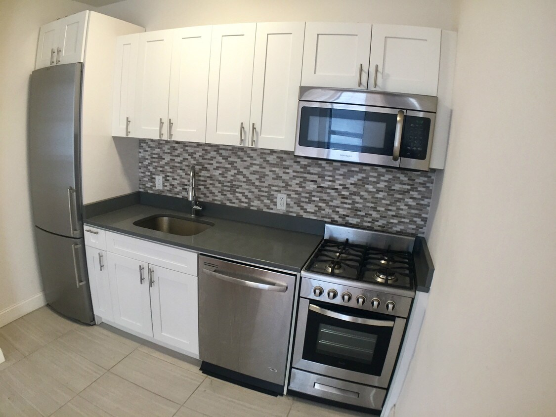 Foto principal - 2254 7th Ave