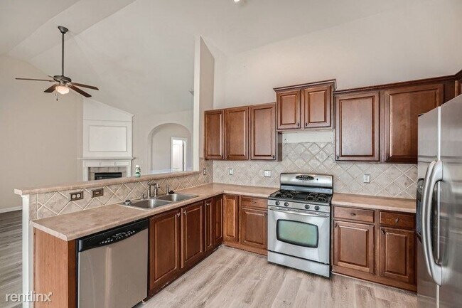 Foto del edificio - 3 br, 2 bath House - 3420 Arbroath Drive UNIT