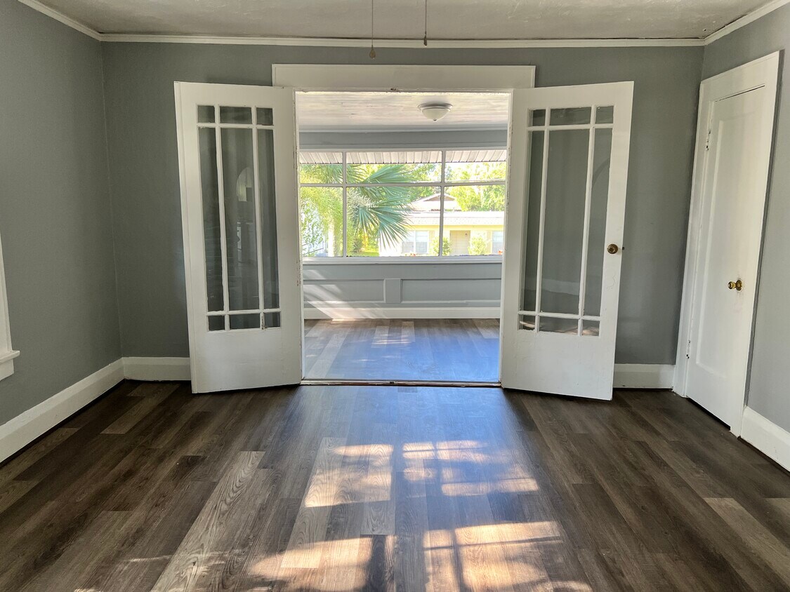 Apartamento 3 Privado, Porche extragrande - 201 Ariana St