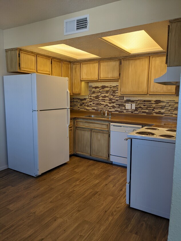 3513 Tulane Drive Northeast Unit Apt 4, Albuquerque, NM 87107 Apartments in Albuquerque, NM