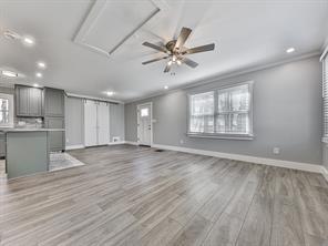Foto del edificio - 2406 Pine Dr NW
