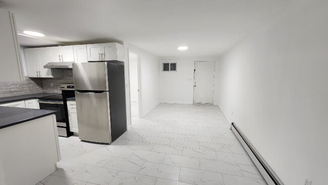 Foto del edificio - 84-55 Daniels St