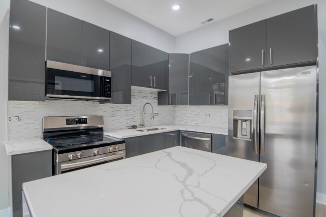 Foto del edificio - 4618 S Evans Ave