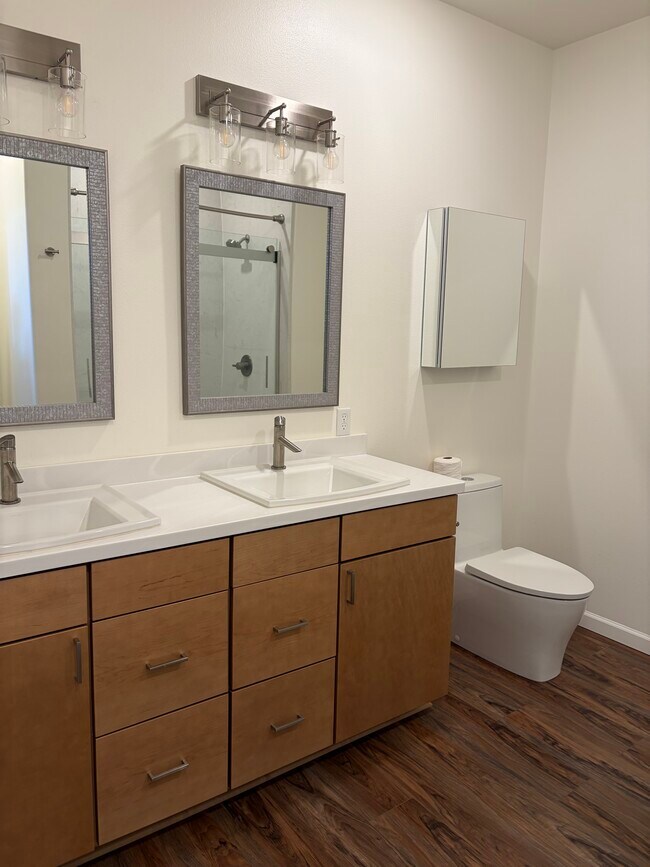 Foto del edificio - 4821 Kalenka Cir