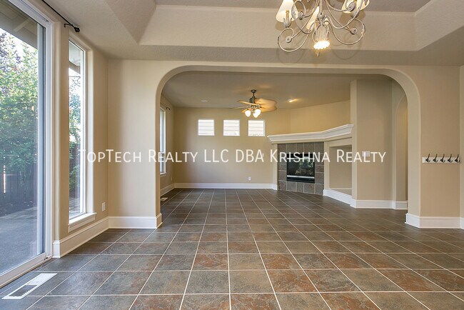 Foto del edificio - 12649 NW Bayonne Ln
