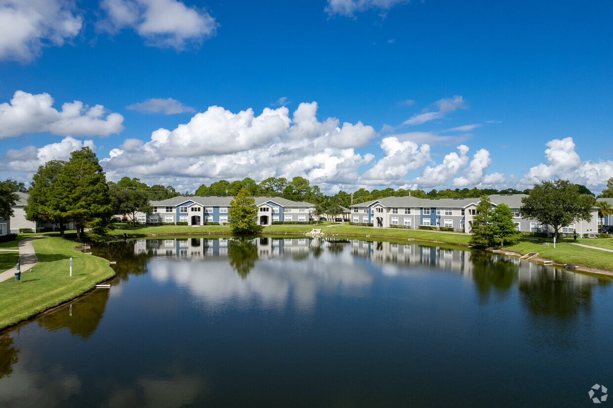 Primary Photo - Madalyn Landing