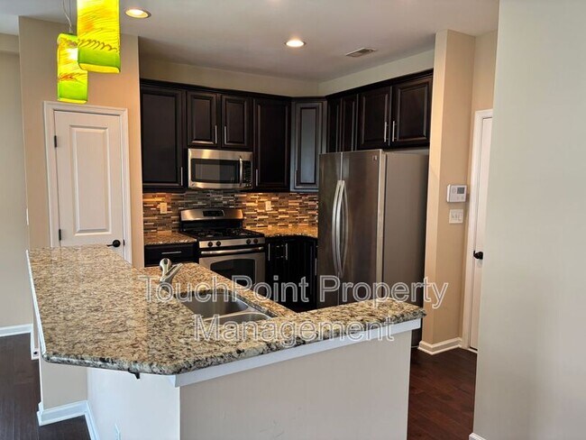 Foto del edificio - 16324 Magnolia Woods Ln