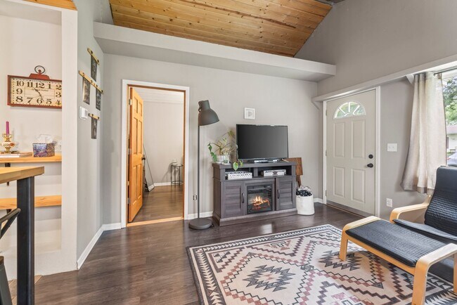 Foto del edificio - Cute 1 bedroom single family home