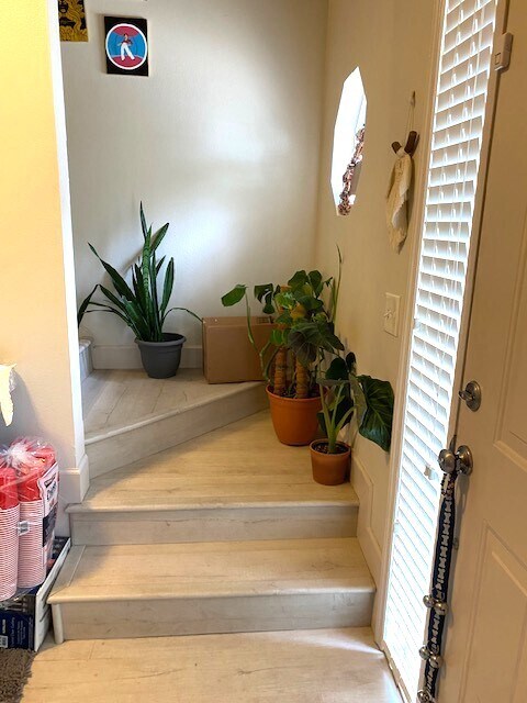 Entrada - 4307 W North a St