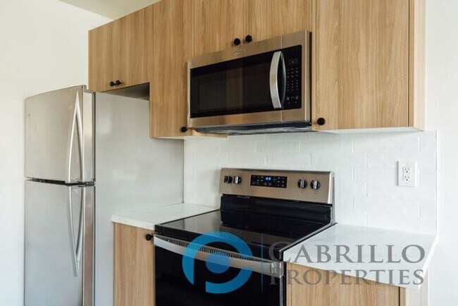 Foto del edificio - 3837 First Ave.