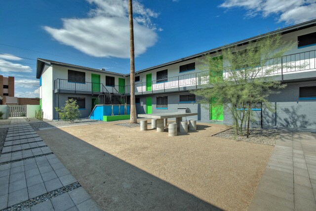 Foto del edificio - 3025 N 36th St