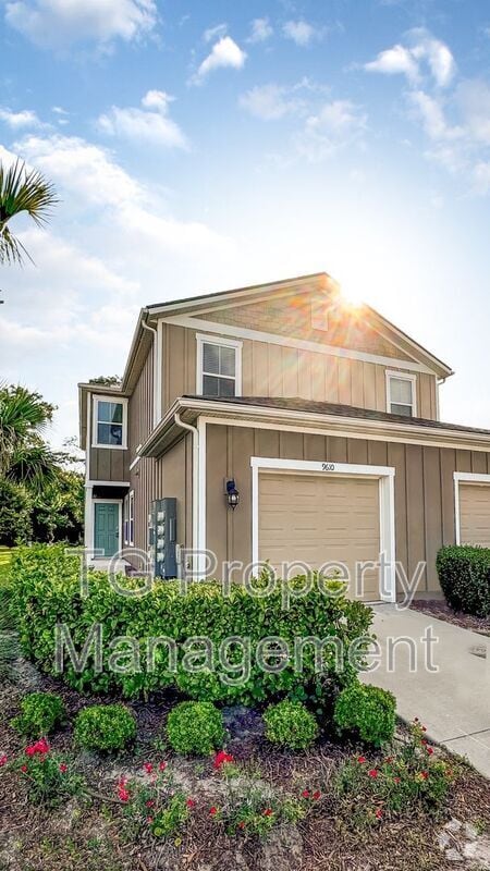 Building Photo - 9610 Baylin Ct
