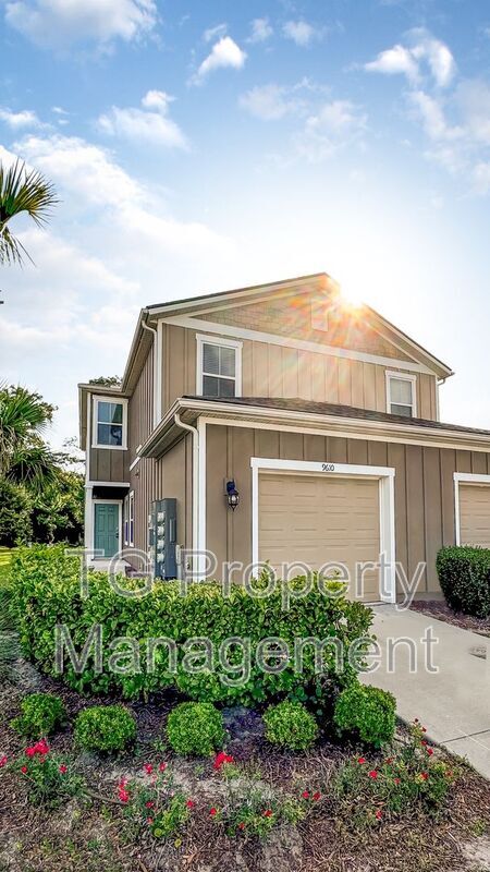 Primary Photo - 9610 Baylin Ct