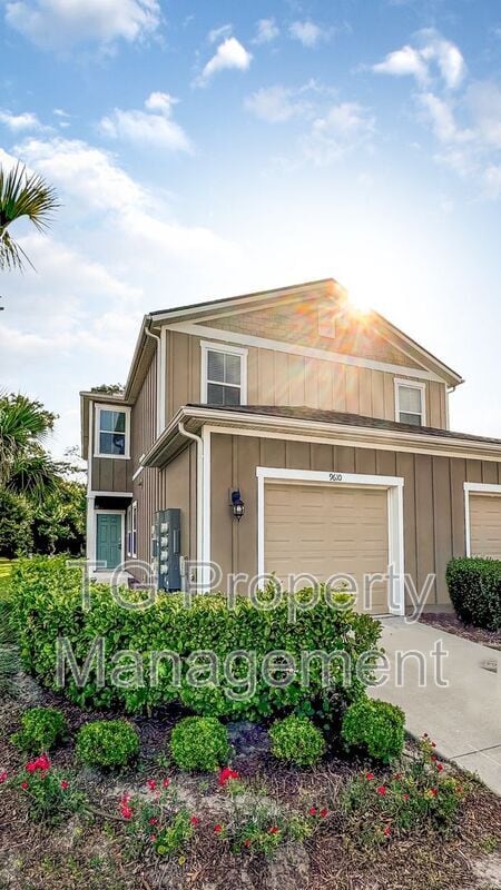 Building Photo - 9610 Baylin Ct