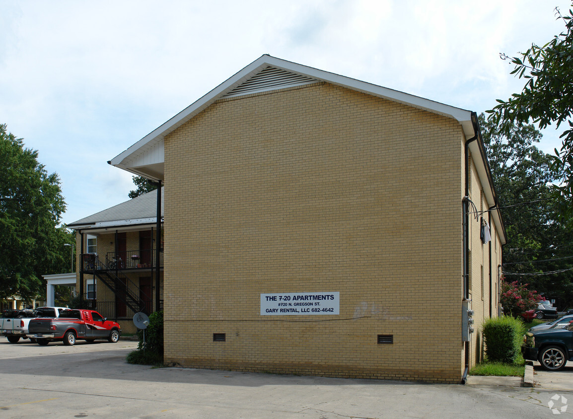 Building Photo - The 7-20 Apartments