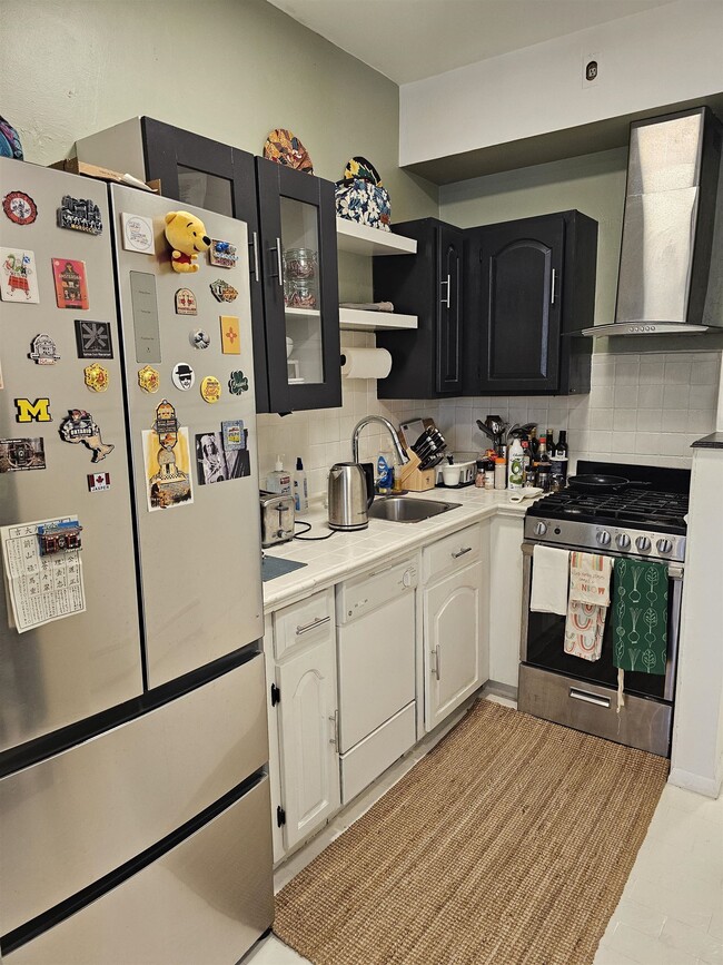 Foto del edificio - 372 2nd St