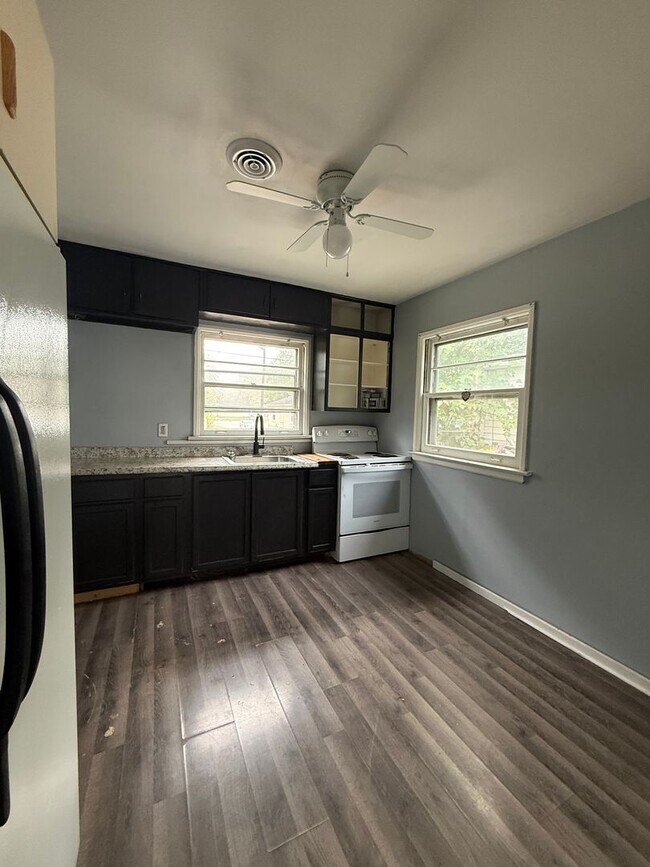 Foto del edificio - Cute 1 Bedroom 1 Bath Duplex