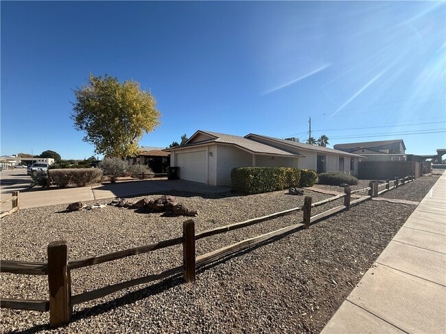 Foto del edificio - 1838 Golden Gate Ave
