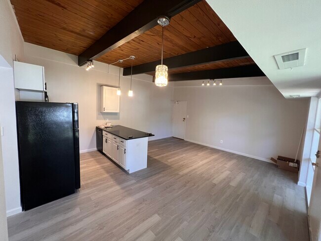 100% RENOVATED!! - 7741 Donnybrook Ct