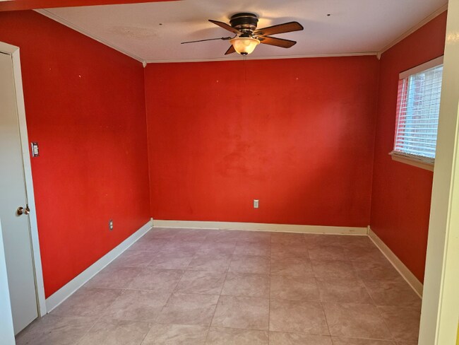 Building Photo - 1942 Mediamolle Dr